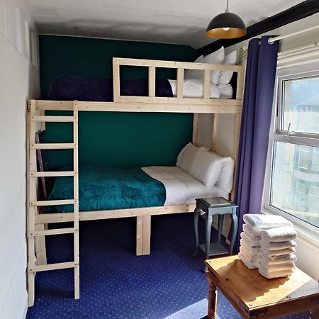 Harriette'S Guest House 黑潭 外观 照片